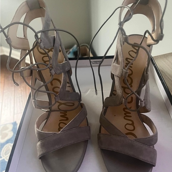 Sam Edelman Yardley Putty grey Suede Lace Up Open Toe Chunky Heel Sandal 9.5 - Picture 4 of 4
